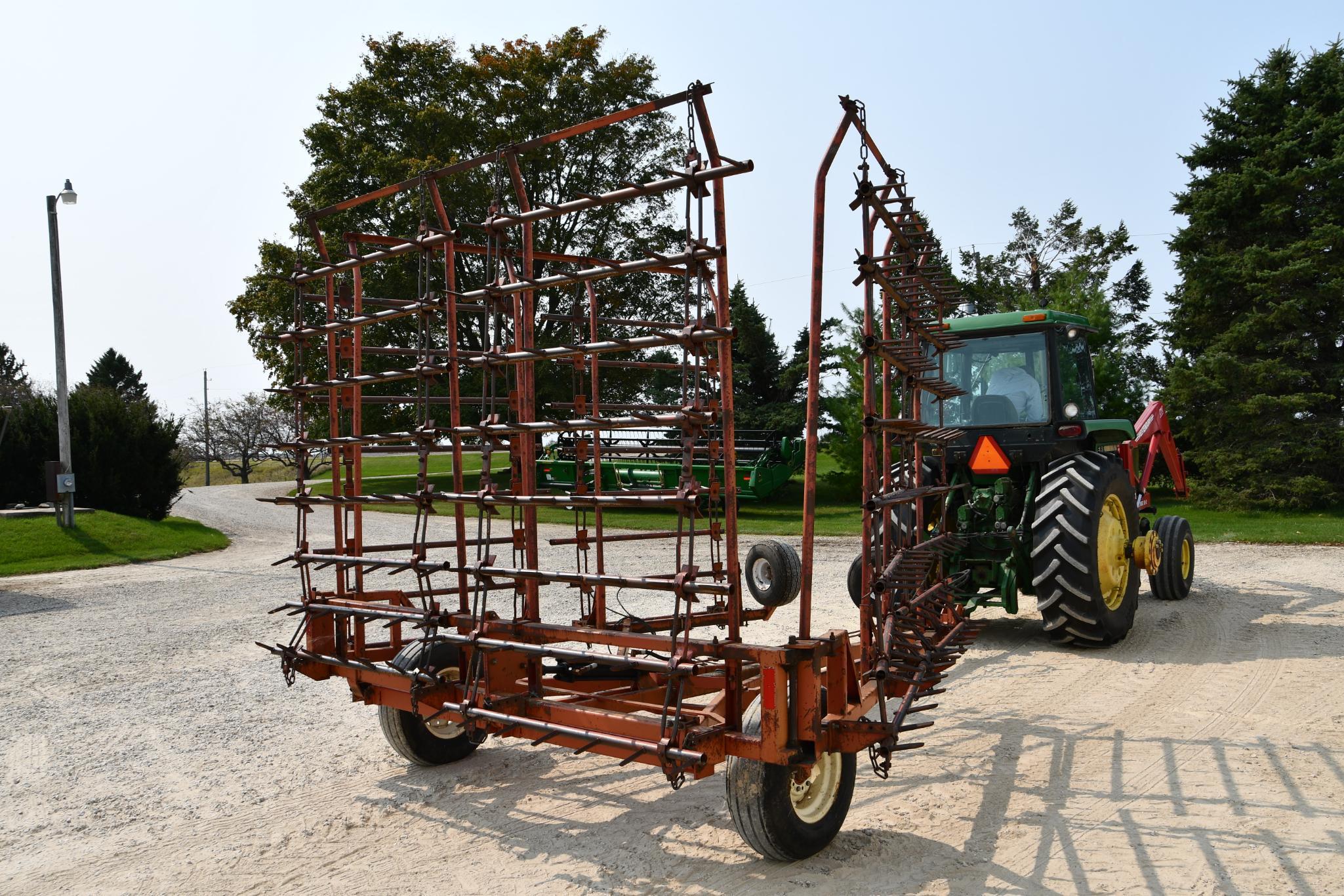 McFarlane 32' 8-bar harrow