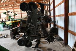 Hiniker 5000 12 row 30" cultivator
