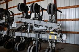 Hiniker 5000 12 row 30" cultivator