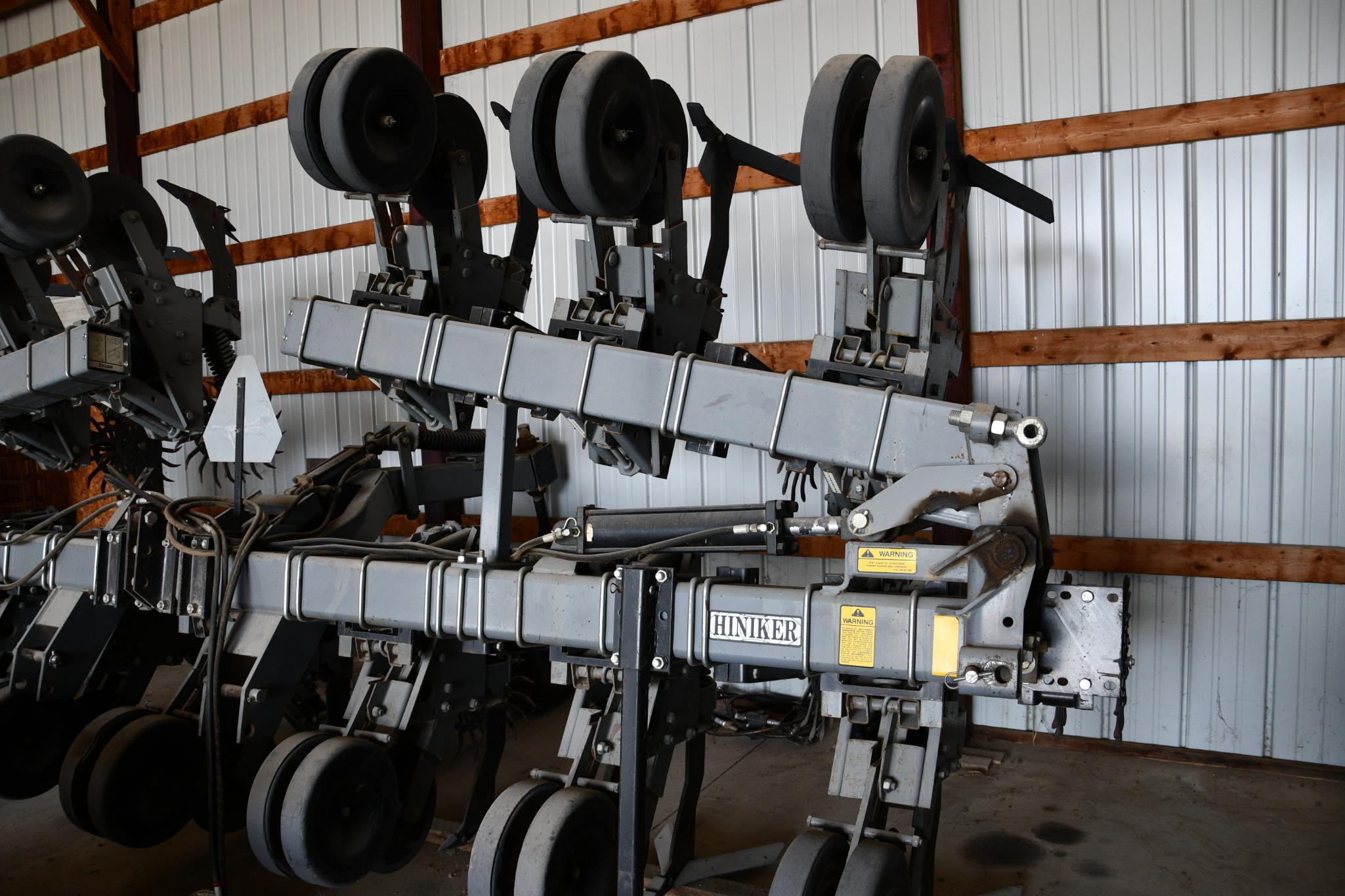 Hiniker 5000 12 row 30" cultivator
