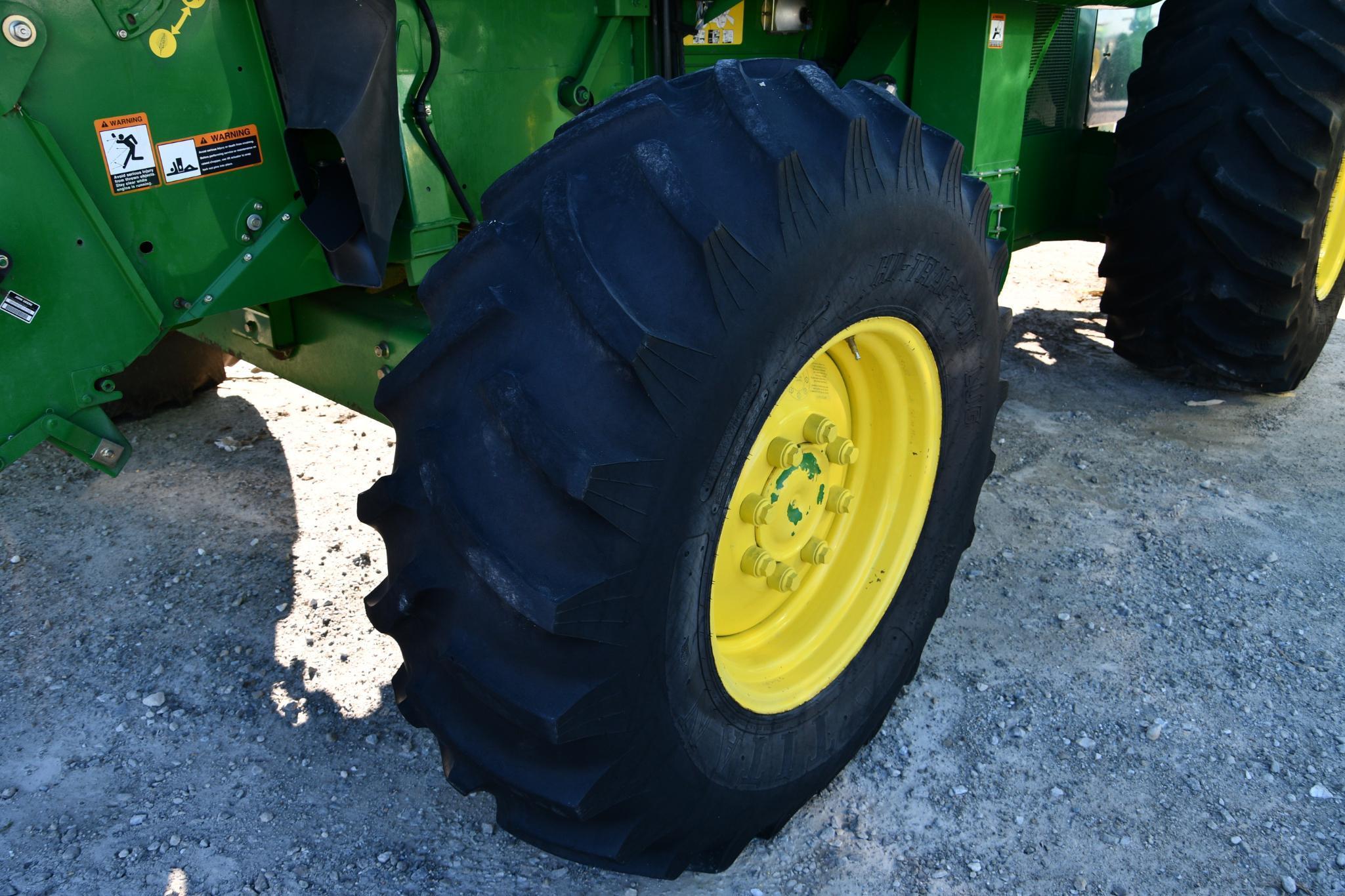 2006 John Deere 9560 STS 4wd combine