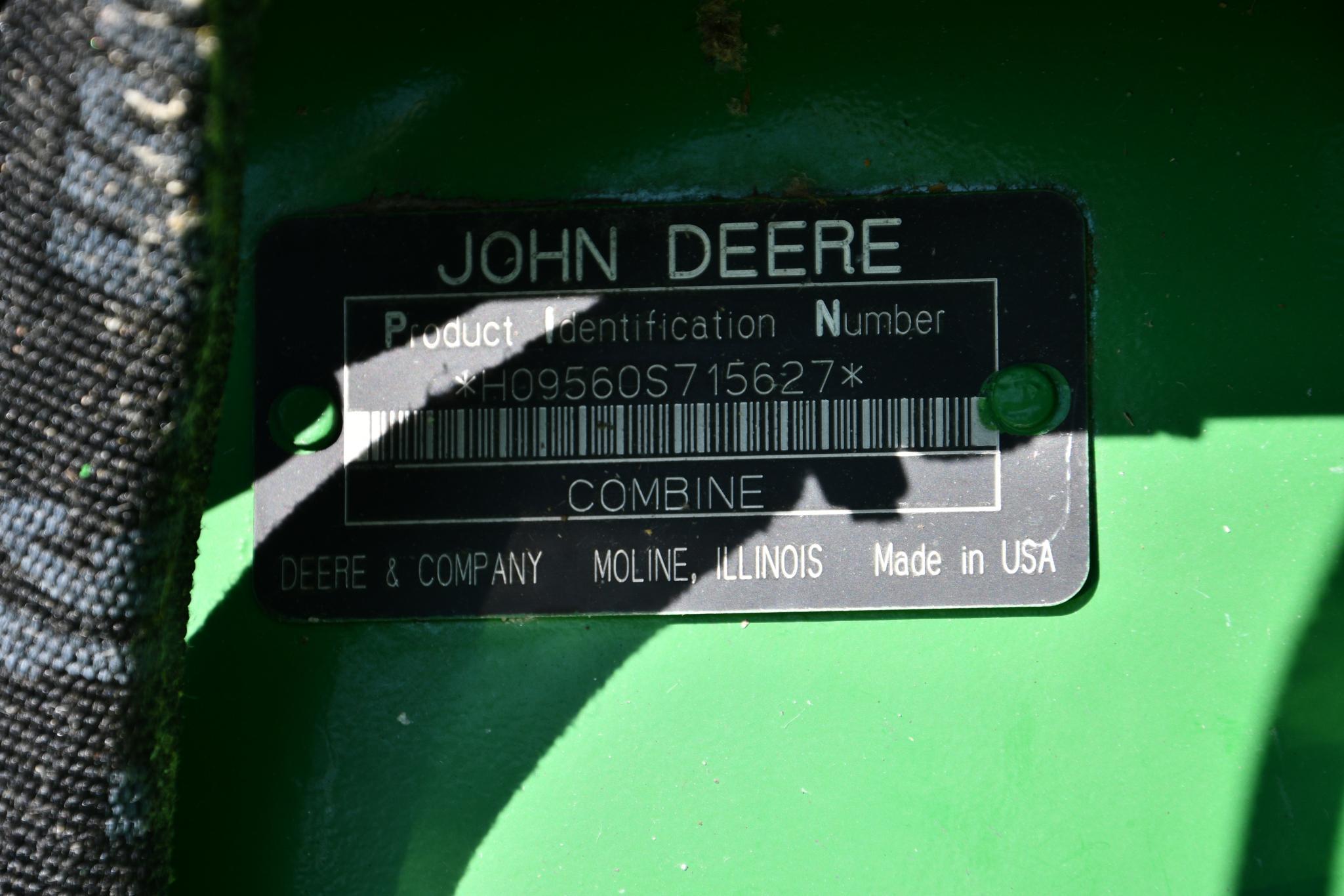 2006 John Deere 9560 STS 4wd combine