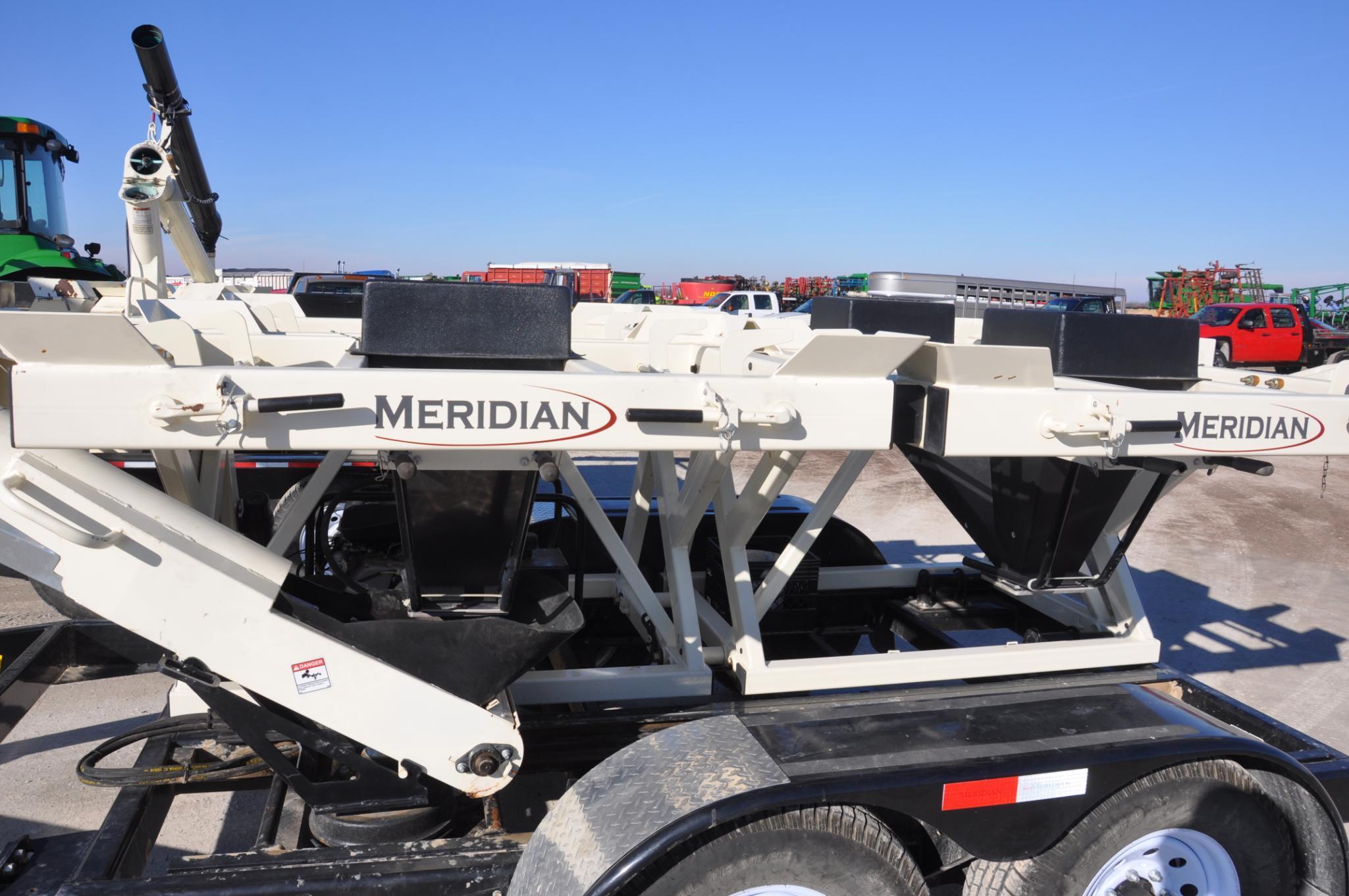 Meridian Titan SR2 4-box seed tender