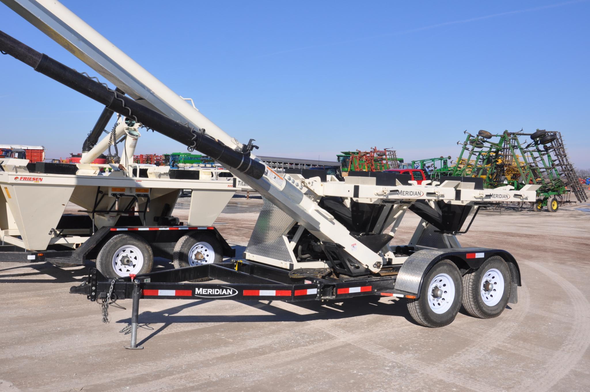 Meridian Titan SR2 4-box seed tender