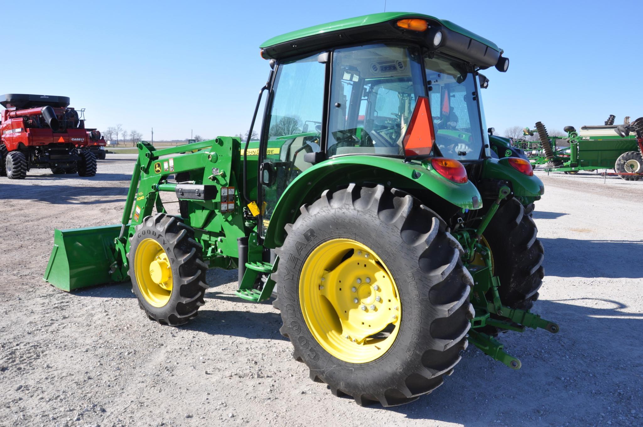 2014 John Deere 5085E MFWD tractor w/loader