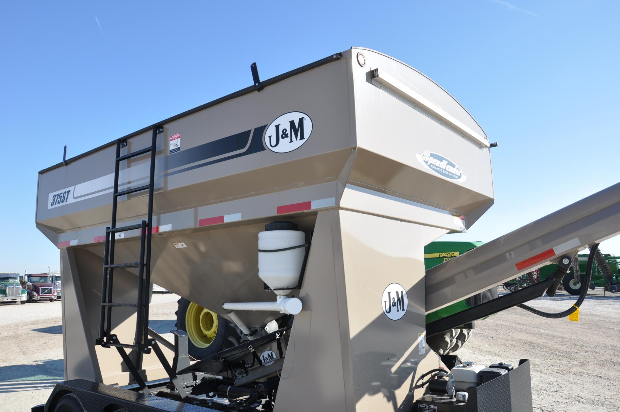 2014 J&M 375ST seed tender