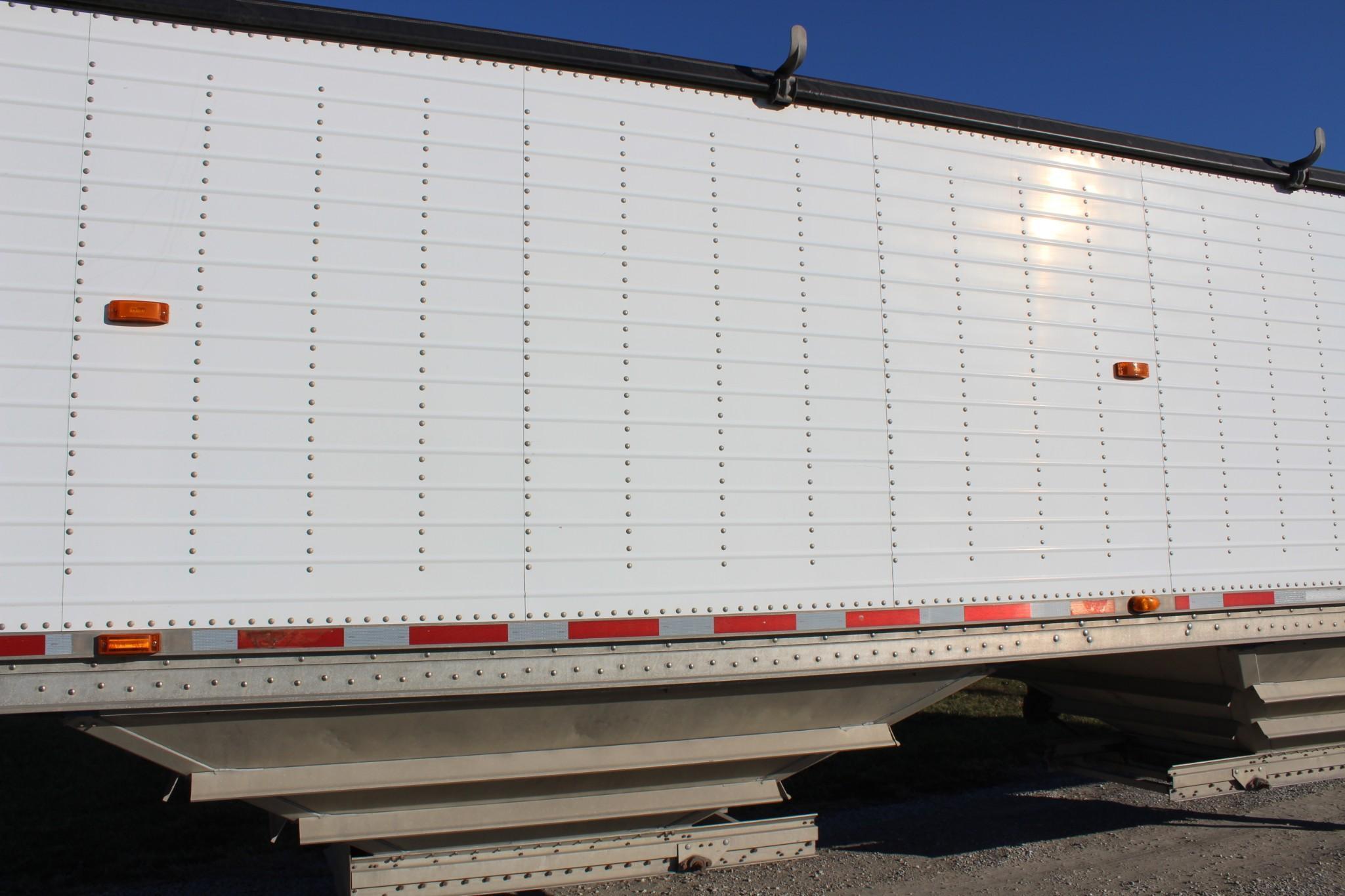2008 Wilson 42' aluminum hopper bottom trailer