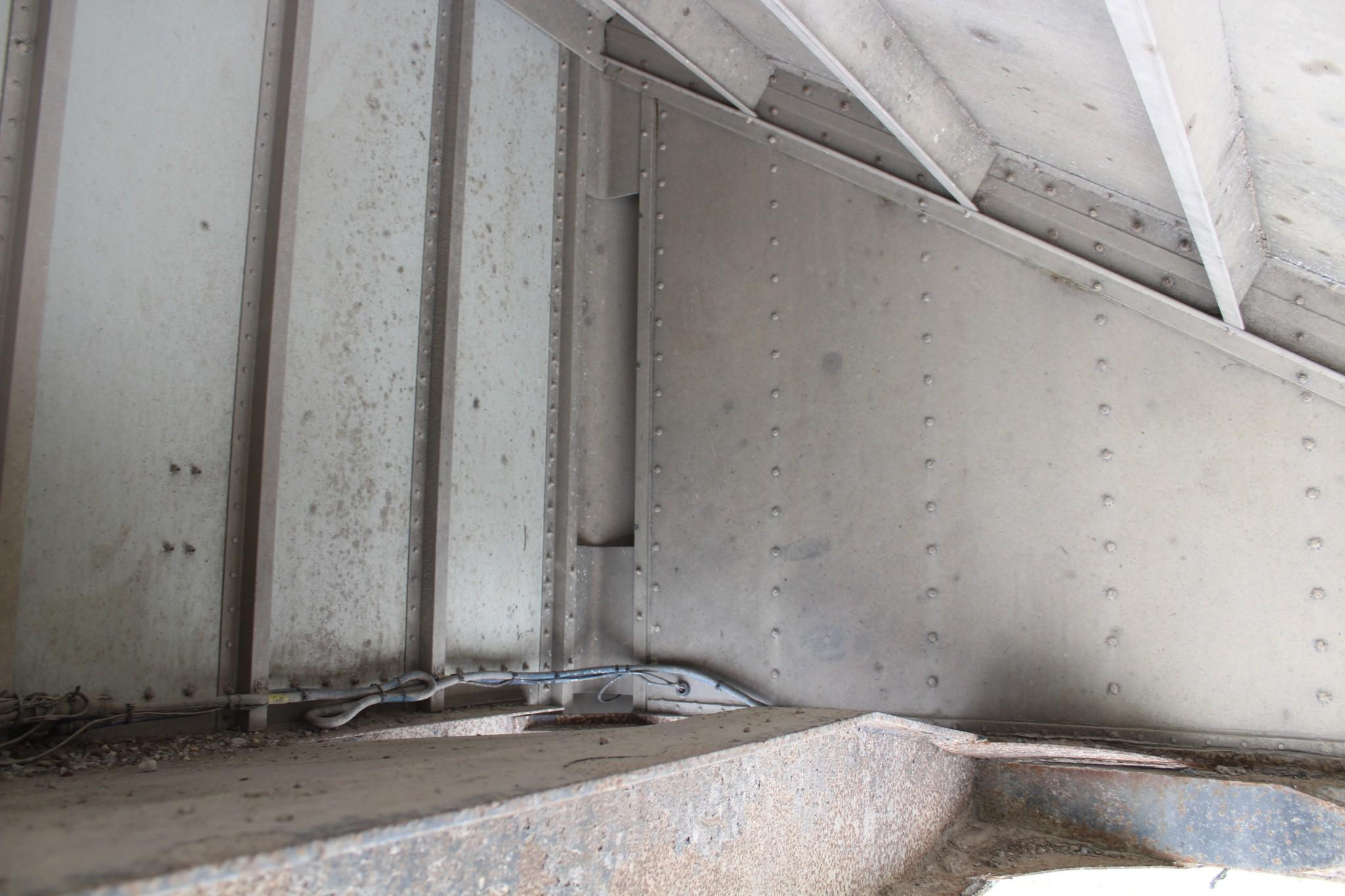2008 Wilson 42' aluminum hopper bottom trailer