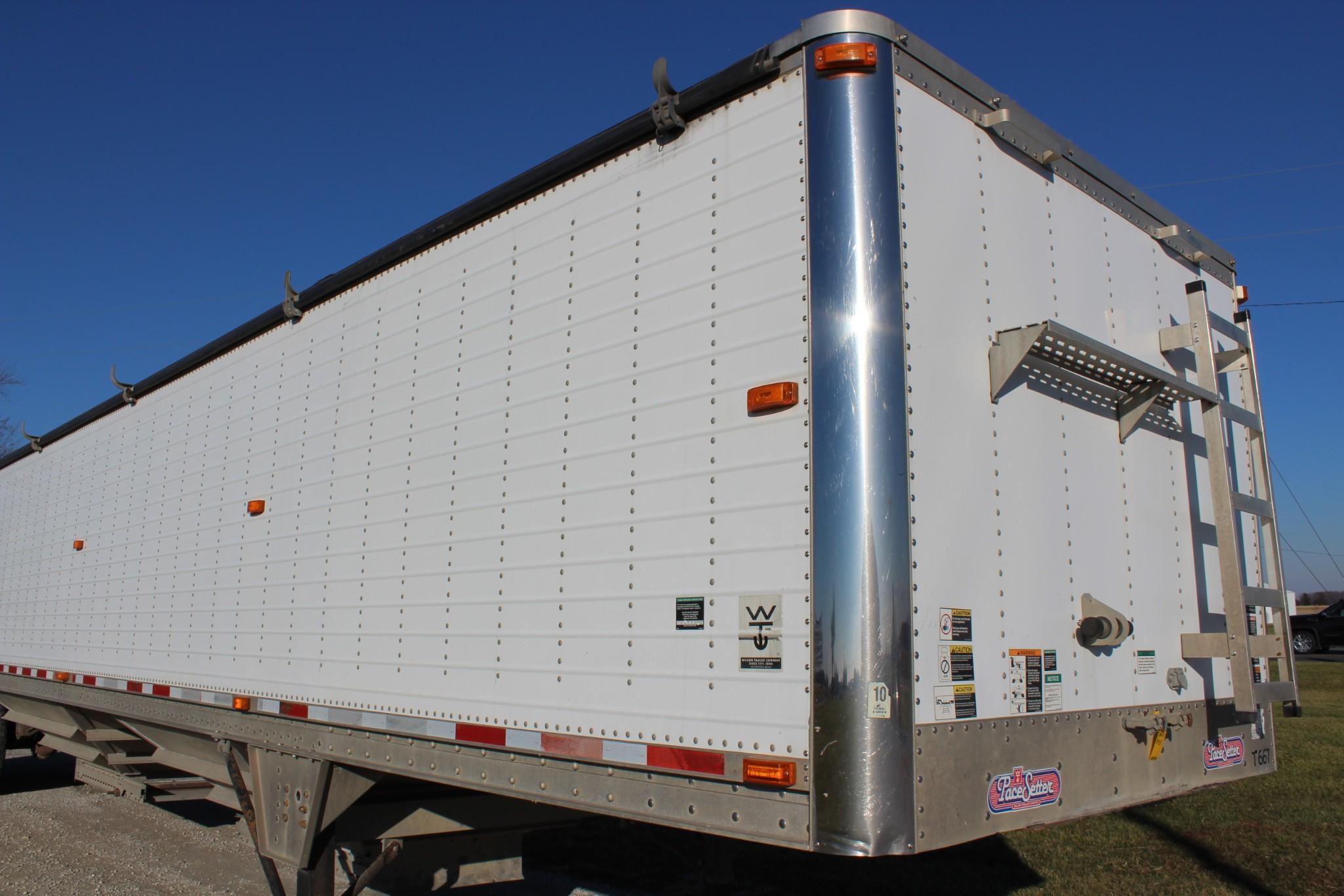 2008 Wilson 42' aluminum hopper bottom trailer