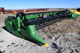 John Deere 625F 25' HydraFlex platform