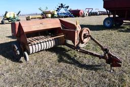 New Holland Super 68 square baler