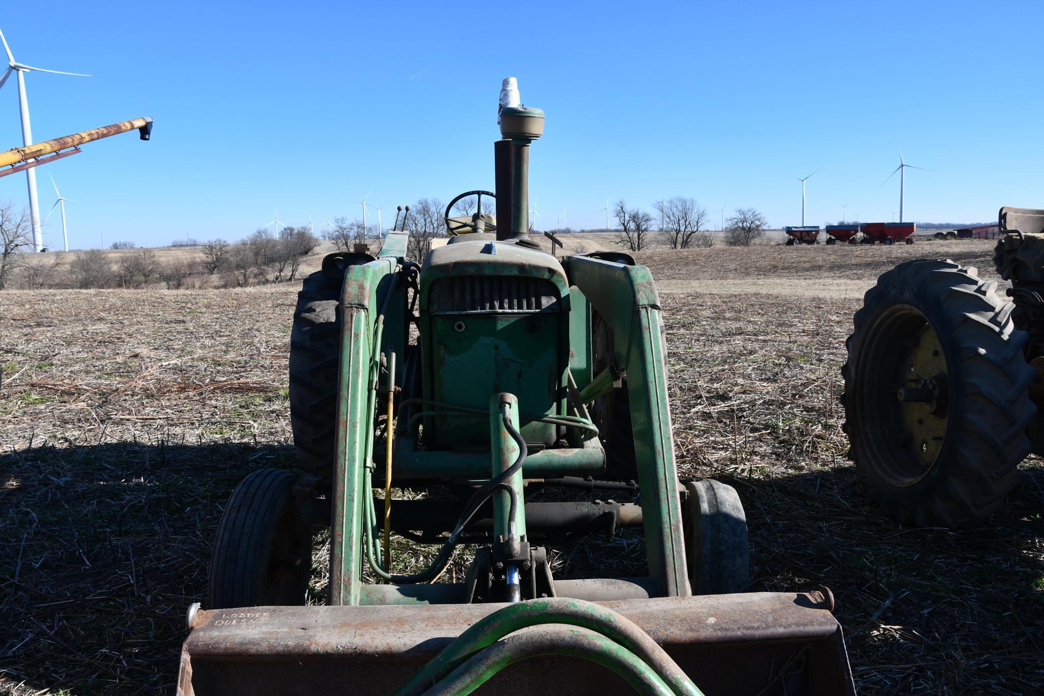 John Deere 3010 wide front 2wd tractor