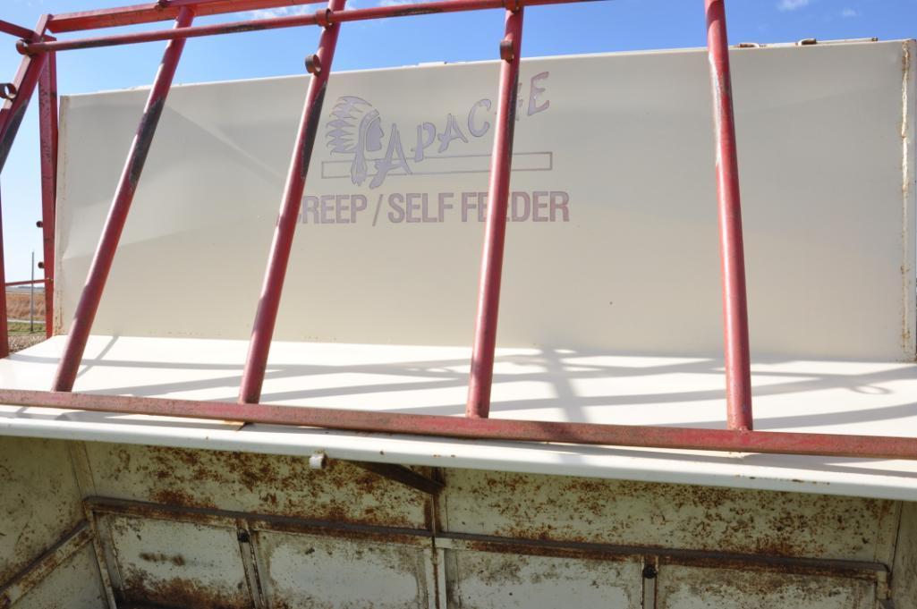 Apache CF8A150 portable cattle self-creep feeder