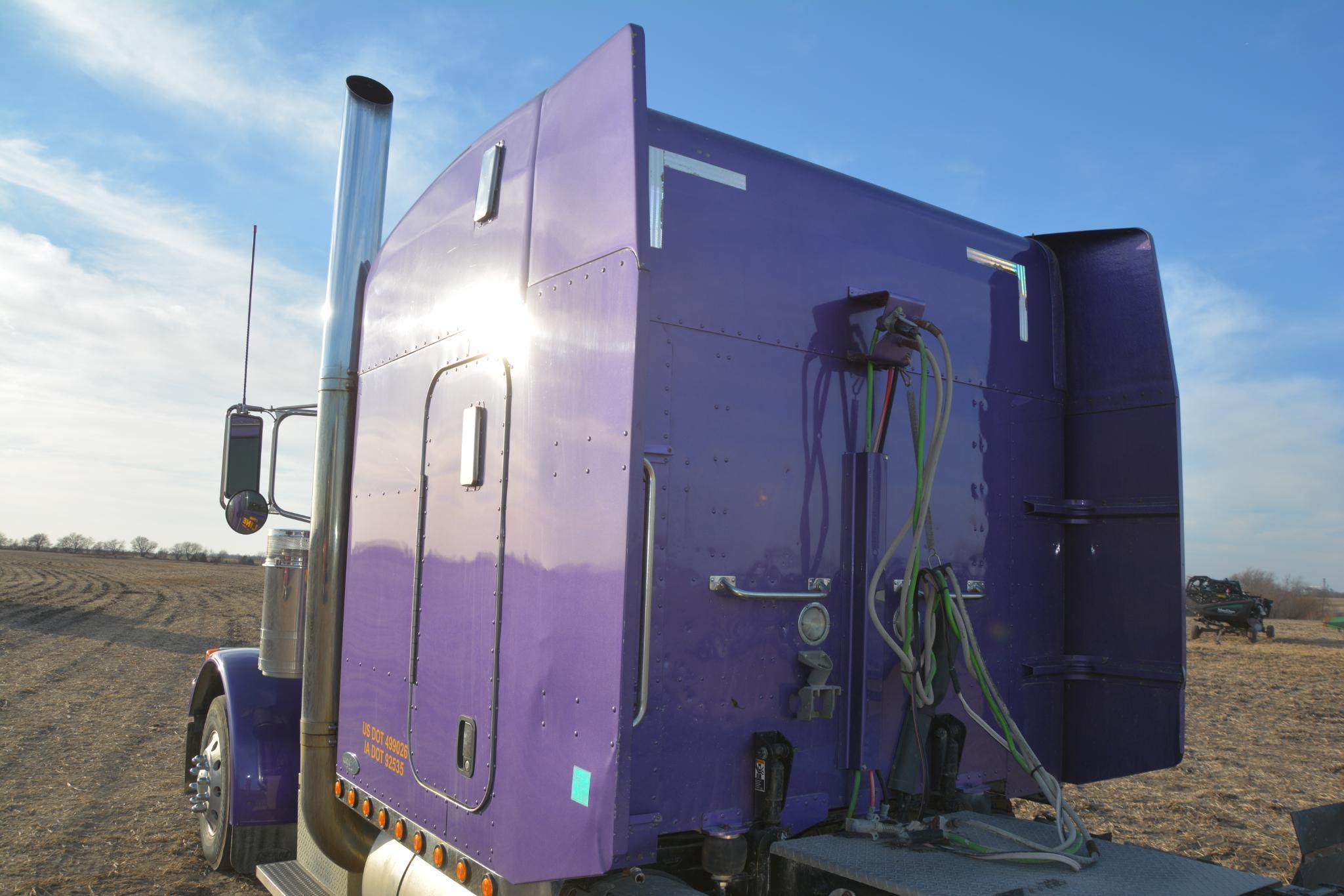 2007 Peterbilt 379 semi