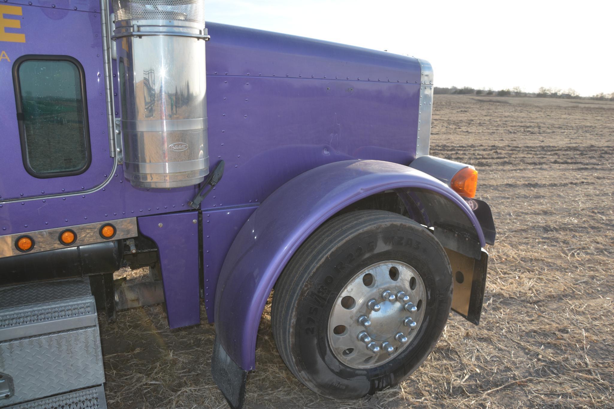 2007 Peterbilt 379 semi