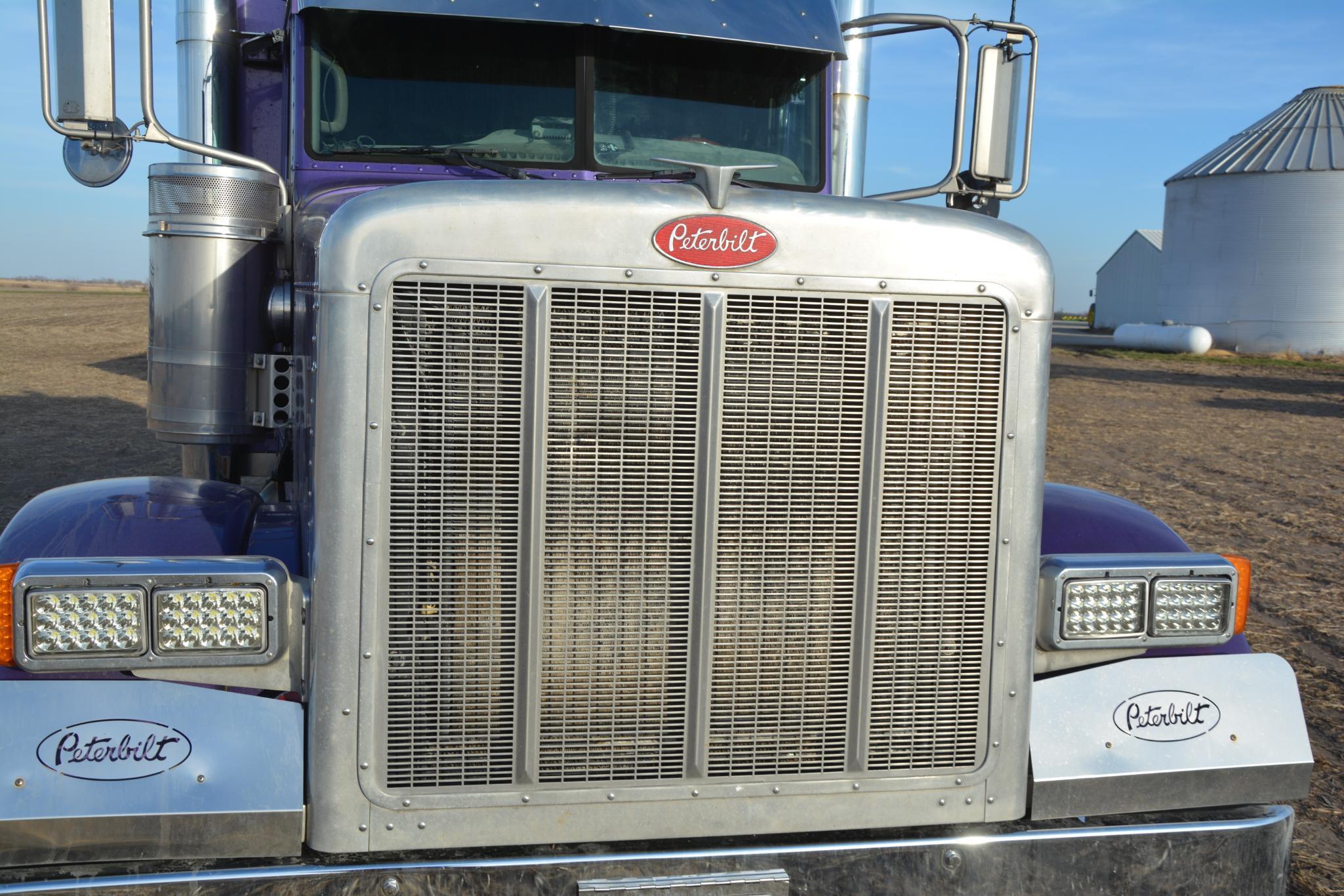 2007 Peterbilt 379 semi