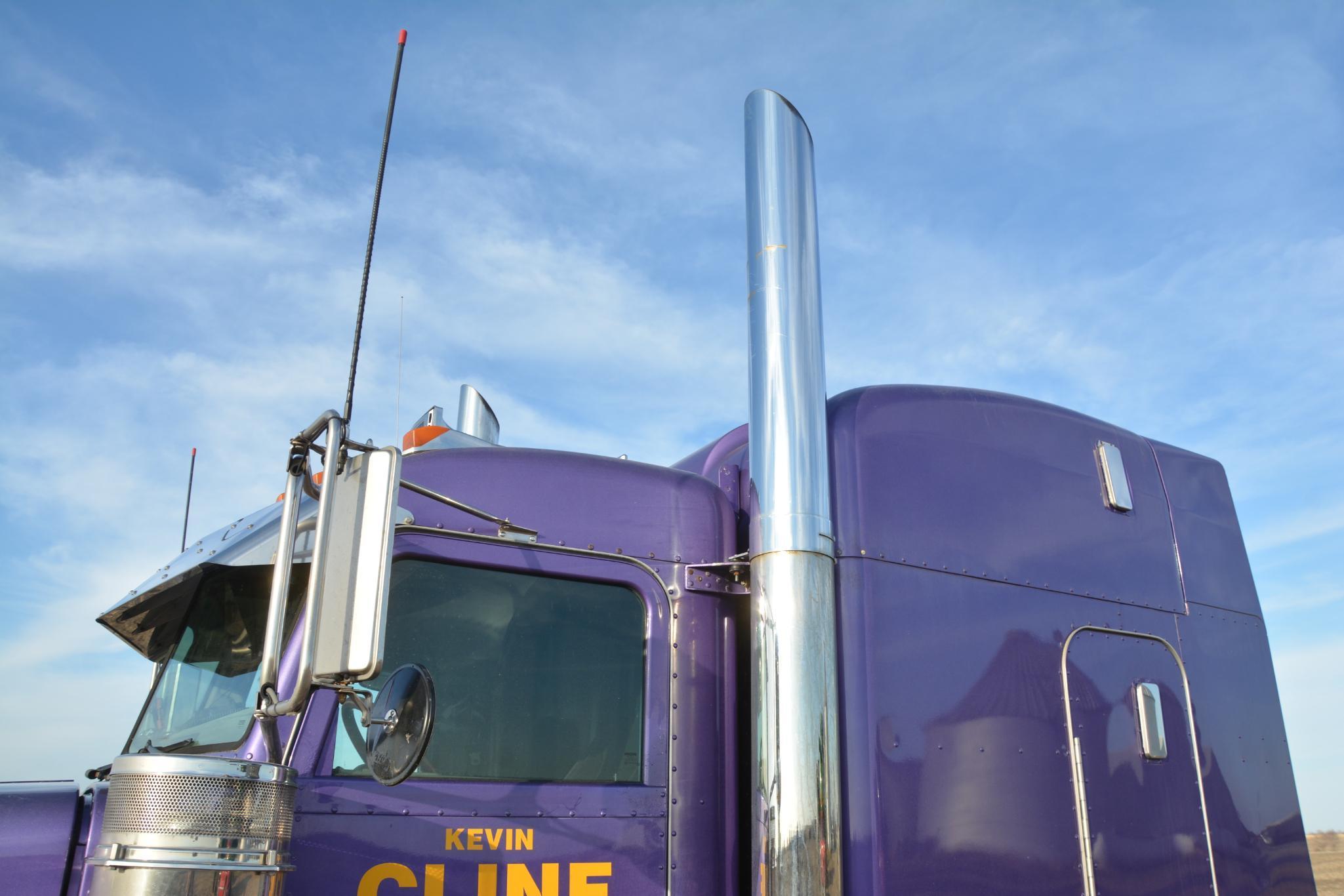 2007 Peterbilt 379 semi