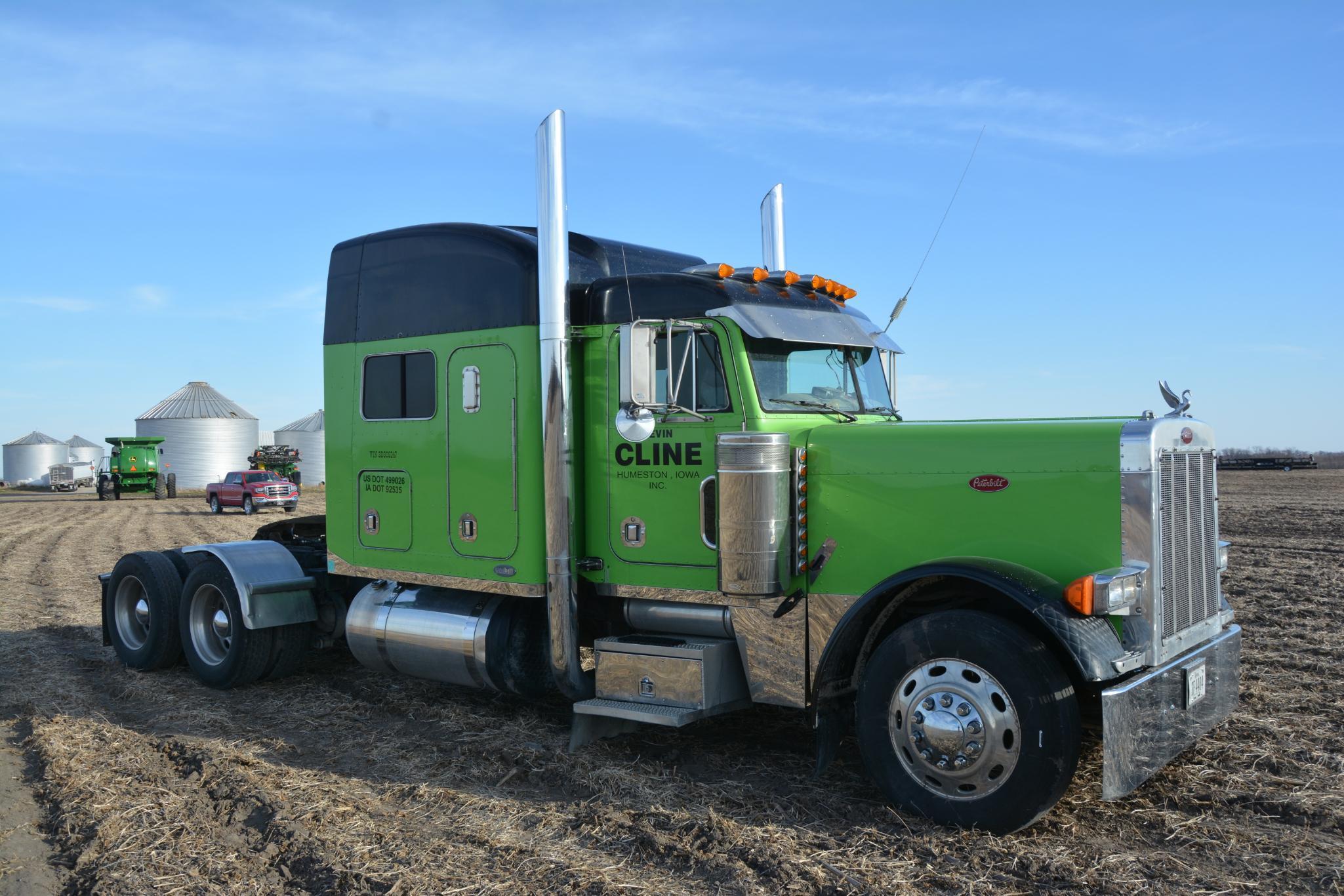 2003 Peterbilt 379 semi
