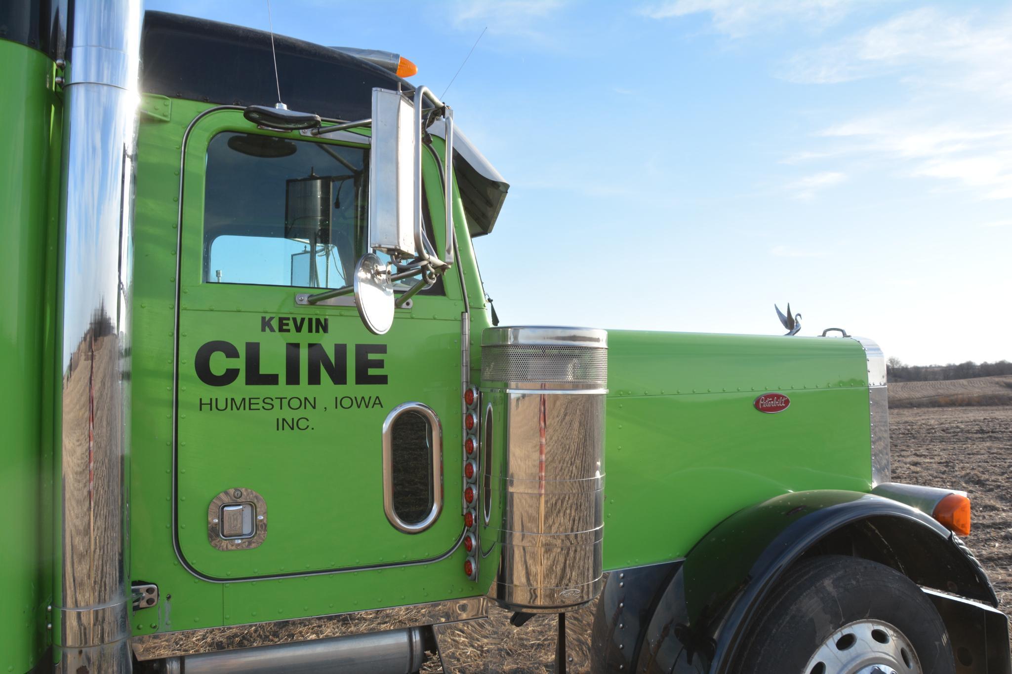 2003 Peterbilt 379 semi