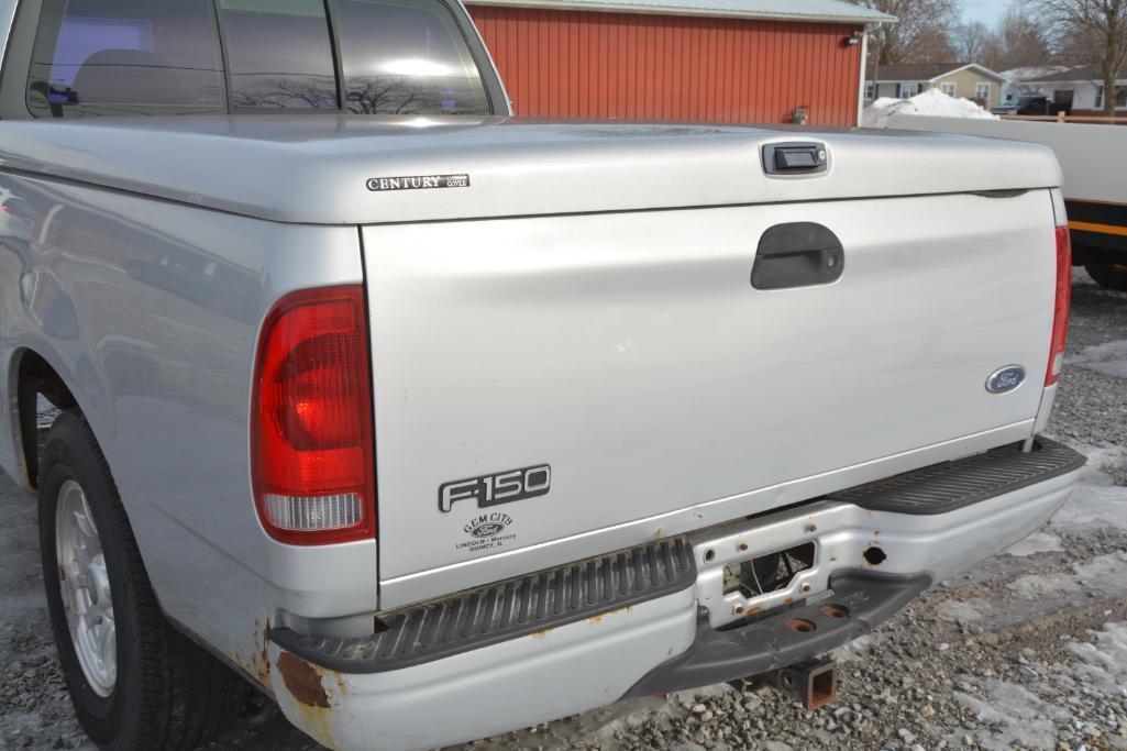 2001 Ford F-150 XLT pickup