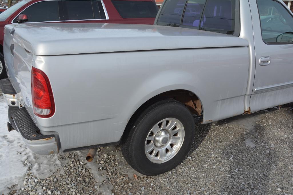 2001 Ford F-150 XLT pickup