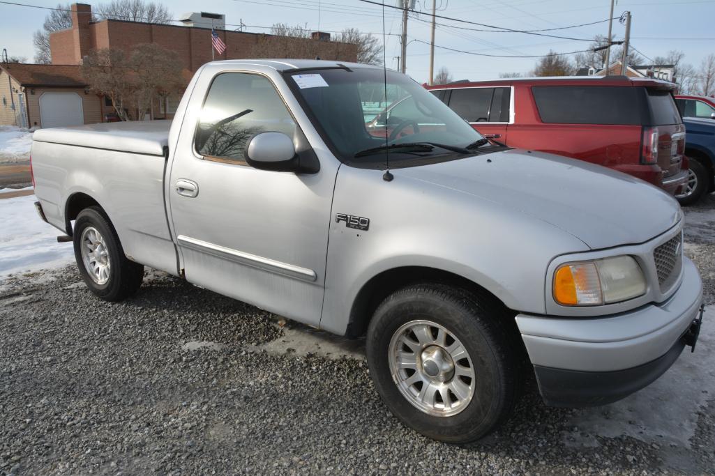 2001 Ford F-150 XLT pickup