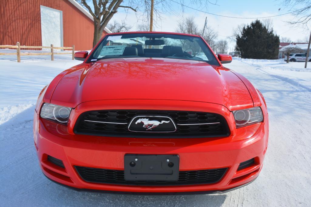 2014 Ford Mustang Convertible