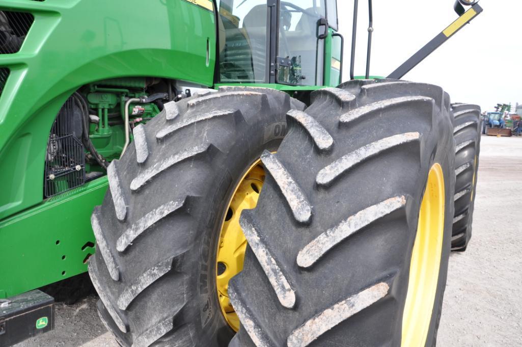 2010 John Deere 9230 4WD tractor