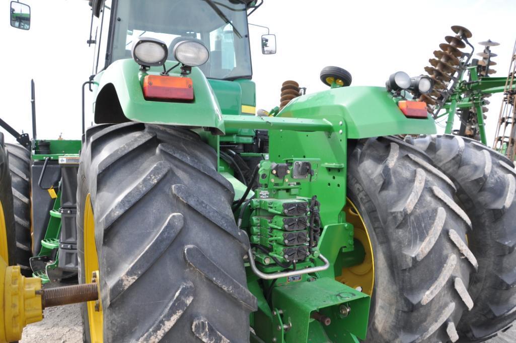 2010 John Deere 9230 4WD tractor
