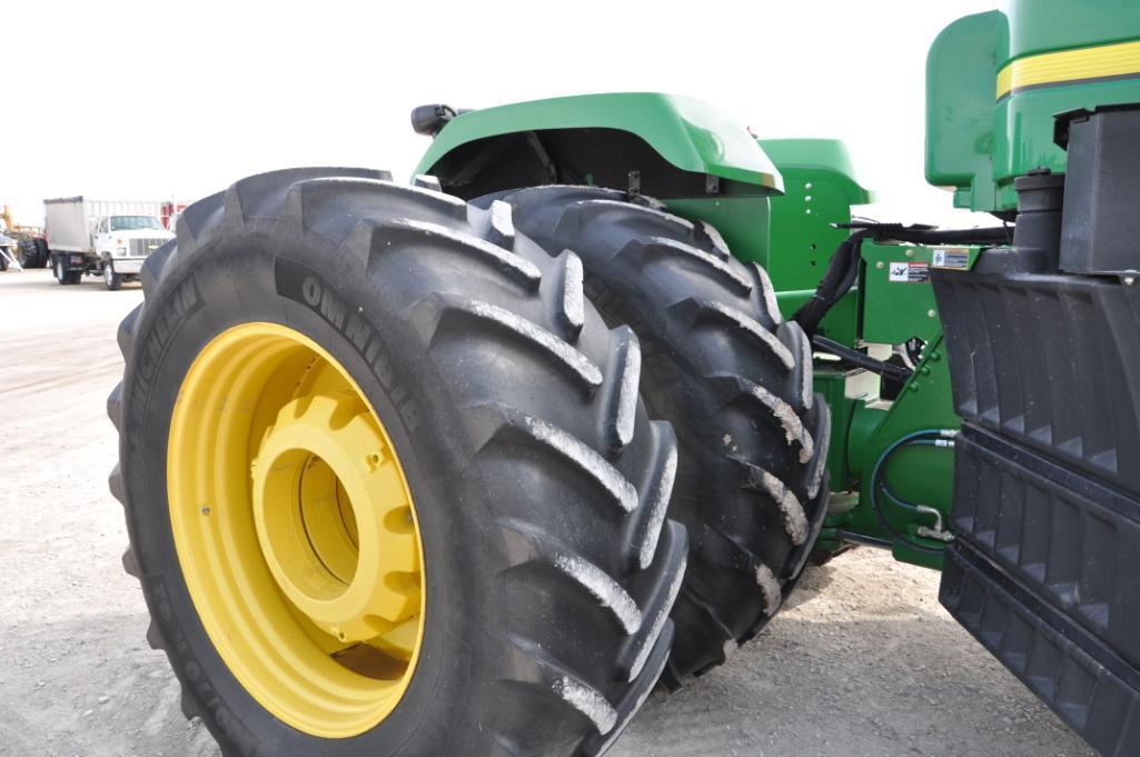 2010 John Deere 9230 4WD tractor