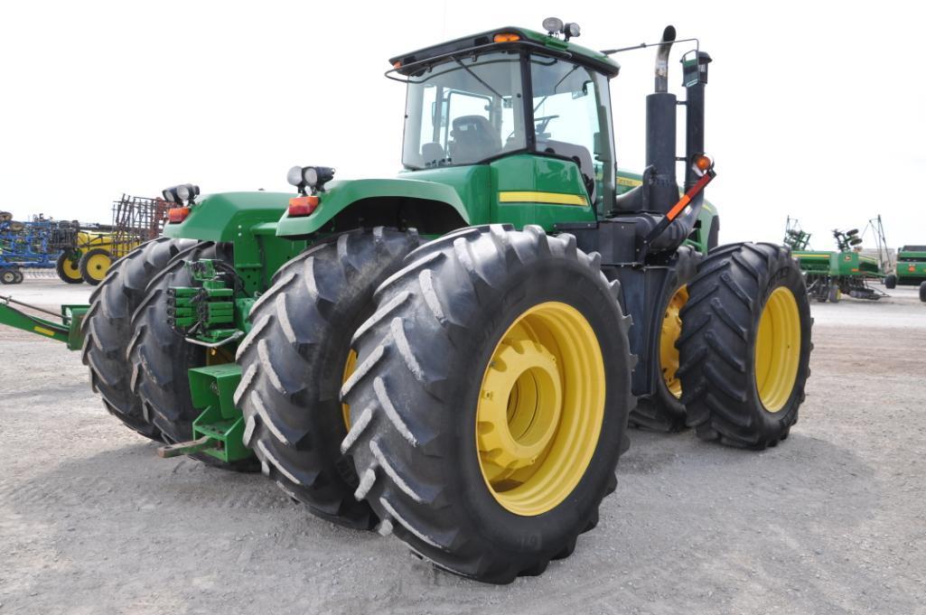 2010 John Deere 9230 4WD tractor