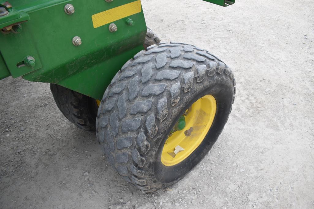 John Deere 1990 CCS 35' air seeder