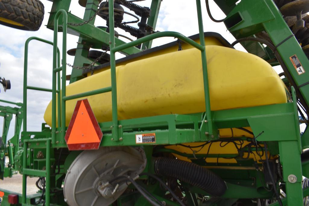 John Deere 1990 CCS 35' air seeder