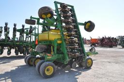 John Deere 1990 CCS 35' air seeder