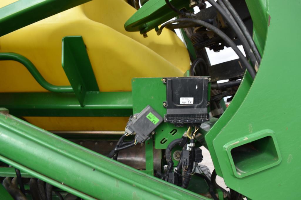John Deere 1990 CCS 35' air seeder