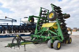 John Deere 1990 CCS 35' air seeder