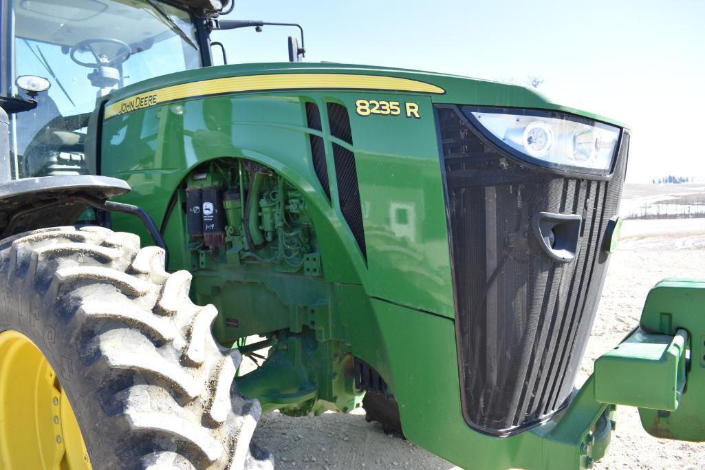 2011 John Deere 8235R MFWD tractor