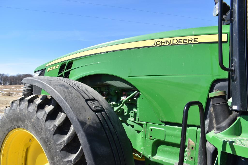 2011 John Deere 8235R MFWD tractor