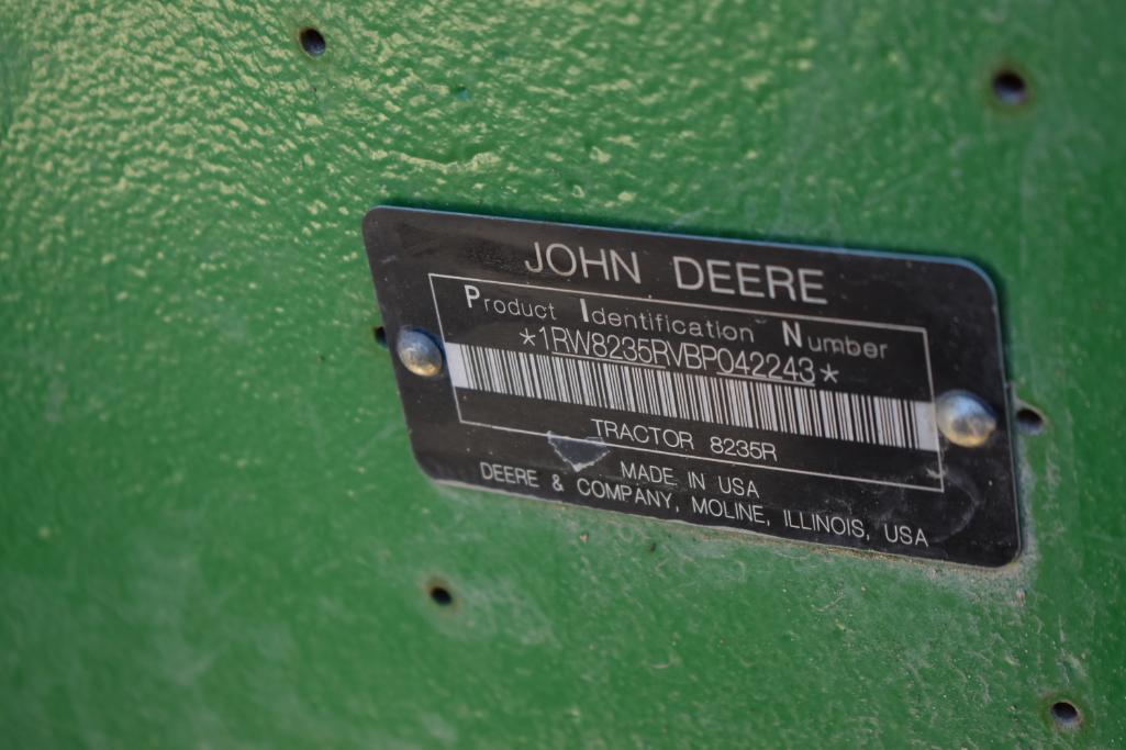 2011 John Deere 8235R MFWD tractor