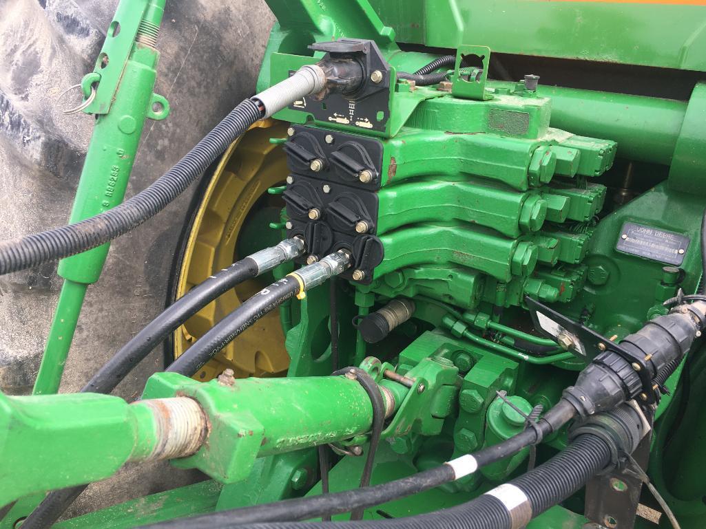 1997 John Deere 8100 2wd tractor