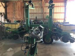 2001 John Deere 1780 12/23 planter