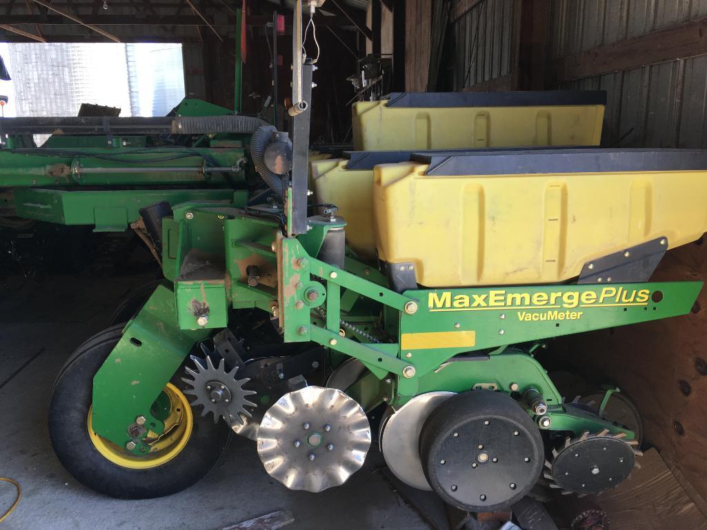 2001 John Deere 1780 12/23 planter