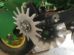 2001 John Deere 1780 12/23 planter