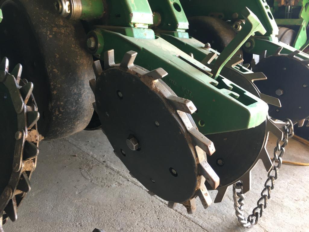 2001 John Deere 1780 12/23 planter