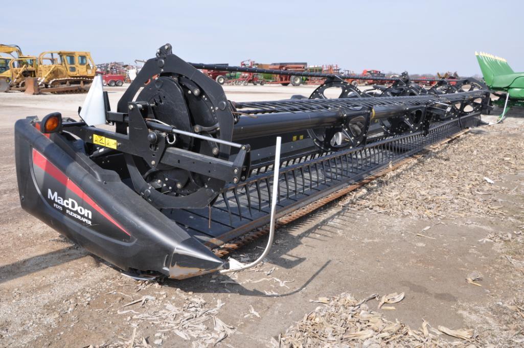 2016 MacDon FD75 40' flex draper