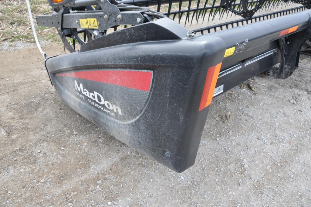2016 MacDon FD75 40' flex draper