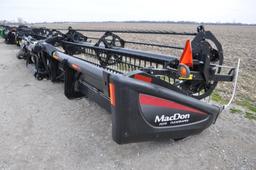 2016 MacDon FD75 40' flex draper