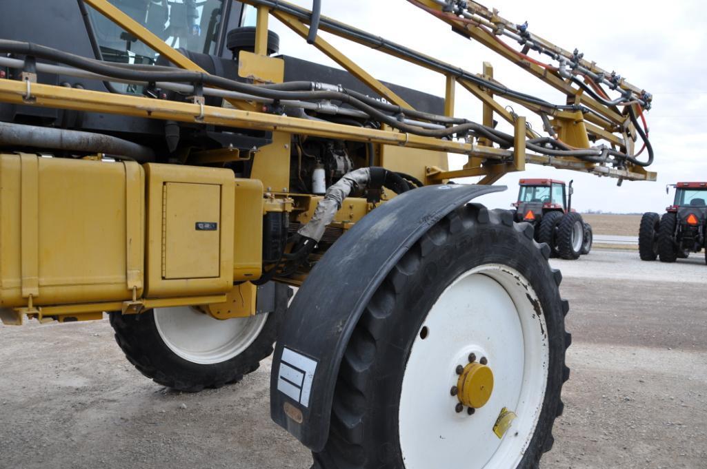 RoGator 854 self-propelled sprayer