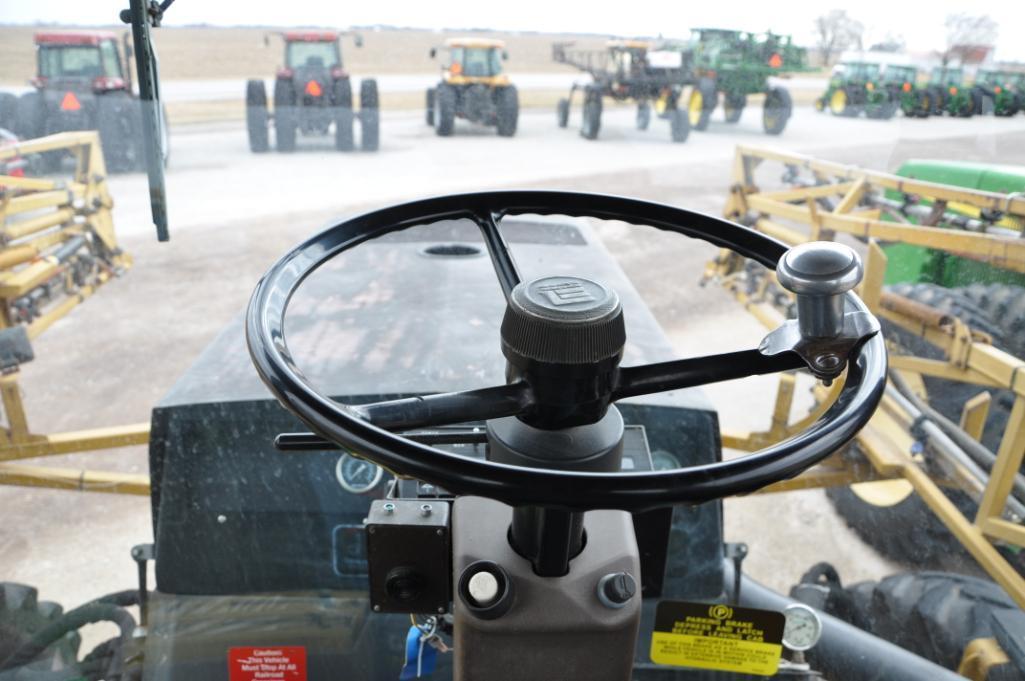 RoGator 854 self-propelled sprayer