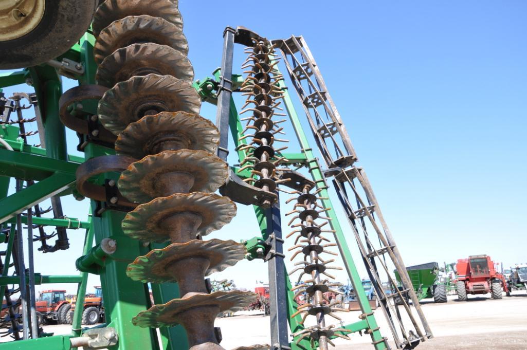 Great Plains 3000TM TurboMax 30' vertical tillage tool